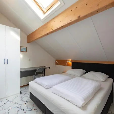 In Near Sandy * ユリアーナドルプ