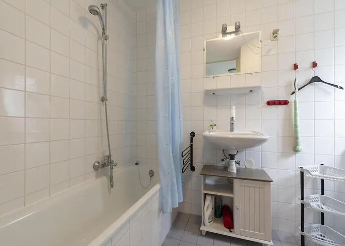 Villa In Near Sandy *