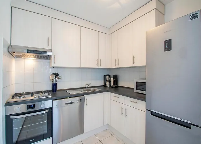 In Near Sandy Villa Julianadorp