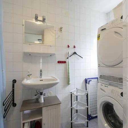 In Near Sandy Villa Julianadorp